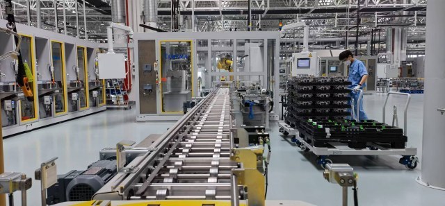 累计产销百万台，上汽郑州以资产管理驱动“郑州加速度”